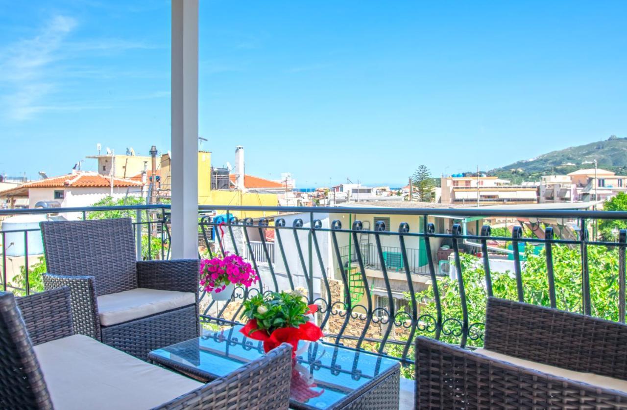 Zakynthos Town Modern Roof Apartment Dış mekan fotoğraf