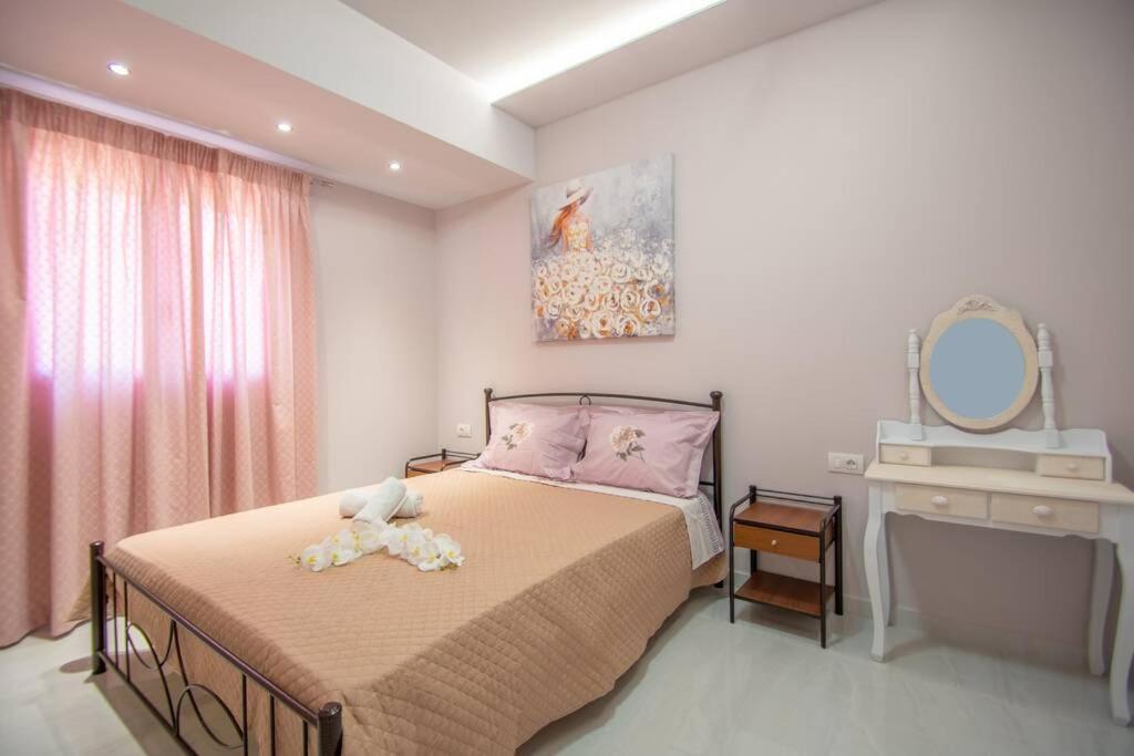 Zakynthos Town Modern Roof Apartment Dış mekan fotoğraf