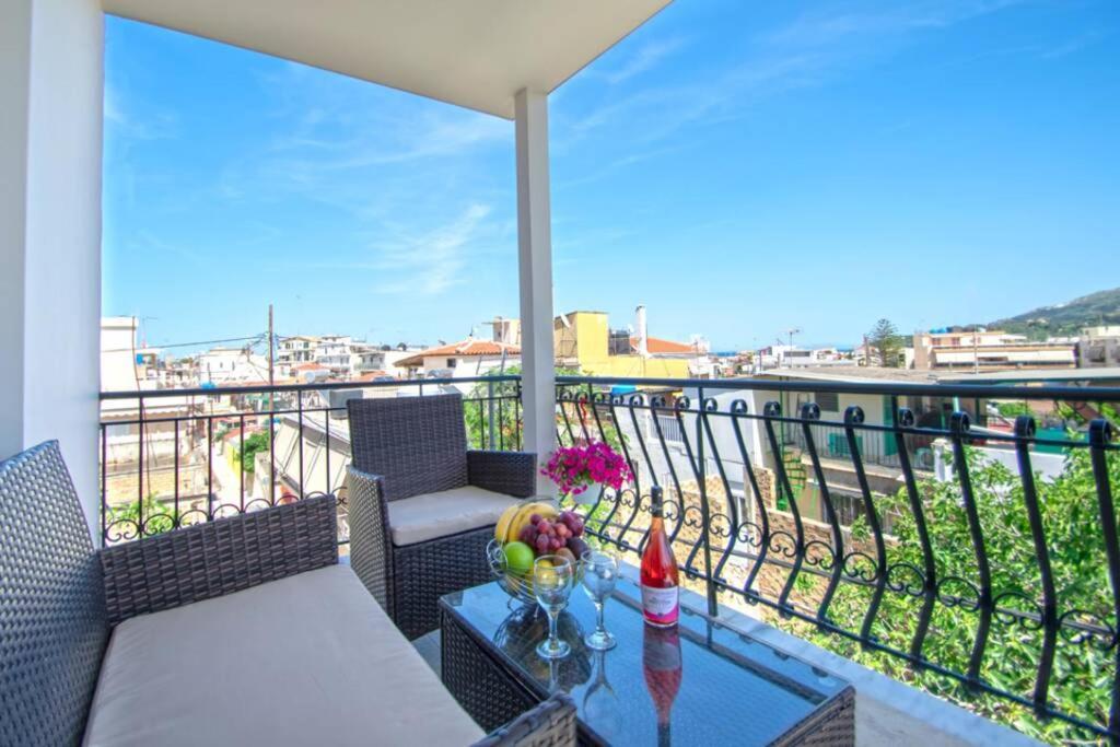 Zakynthos Town Modern Roof Apartment Dış mekan fotoğraf